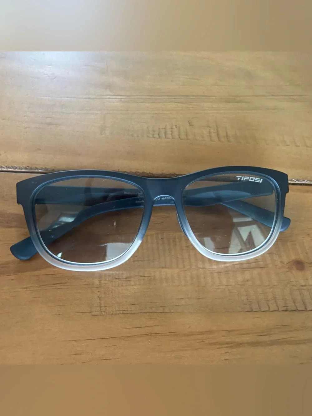 Tifosi Optics Swank Fototec Light Adapting Glasses
